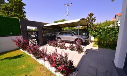Villa Dila Exclusive — 24