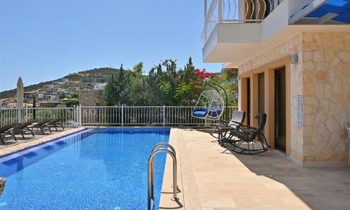 Villa Dionysus — 3