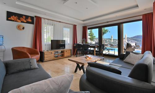 Villa Dionysus — 28