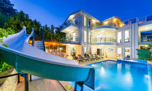 Villa Disney 3 — 7