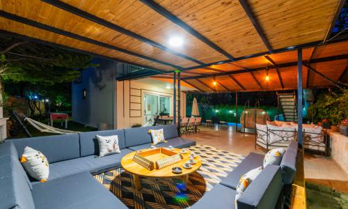 Villa Disney 3 — 23