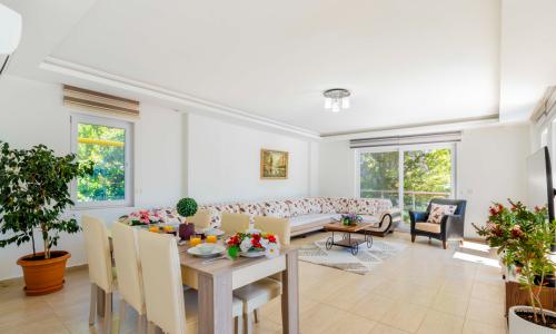Villa Disney 3 — 28