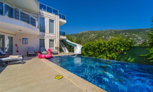 Villa Disney 2 — 2