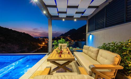 Villa Divan — 33