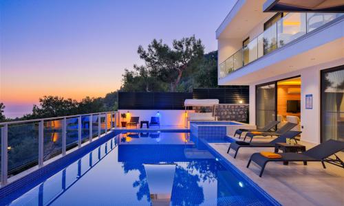 Villa Dolce Deluxe — 8