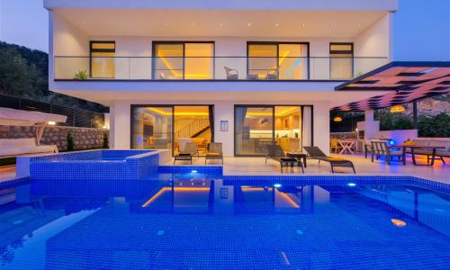 Villa Dolce Deluxe — 4