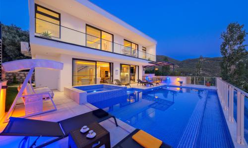 Villa Dolce Deluxe — 3
