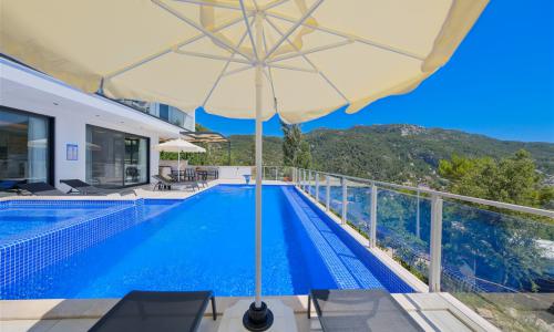 Villa Dolce Deluxe — 32