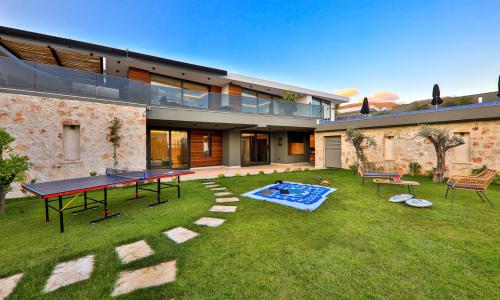 Villa Dreams — 44