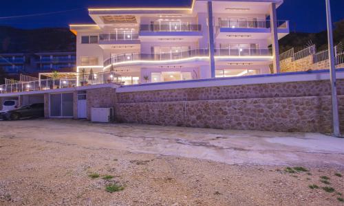 Villa Eagles Lodge — 8