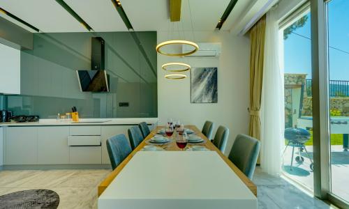Villa Earth 7 — 13