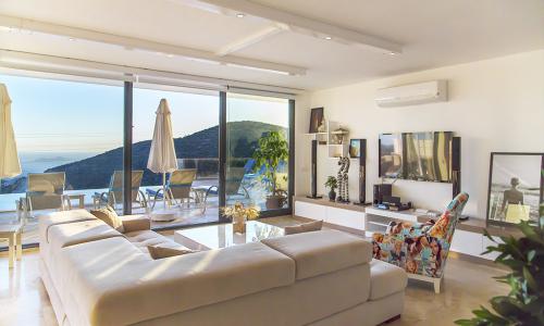 Villa Ela — 4