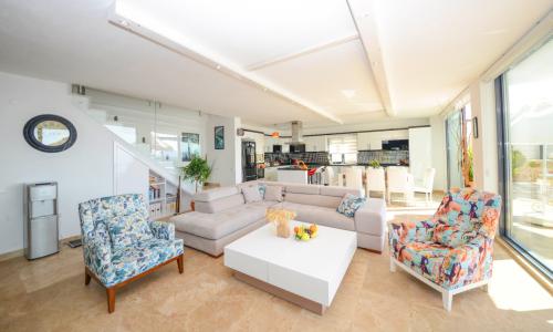 Villa Ela — 49