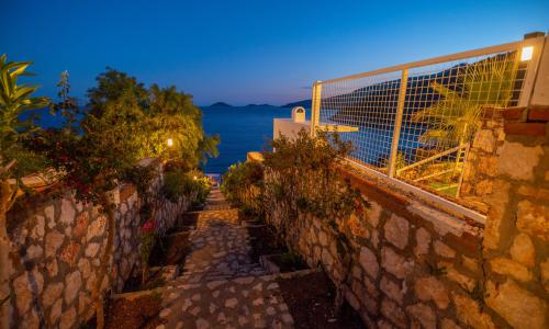 Villa Elana 1 — 81
