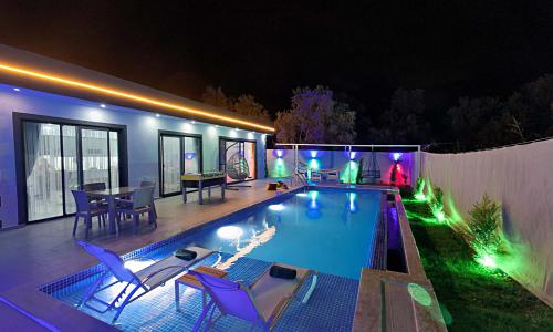 Villa Elif Üzümlü — 11