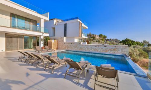 Villa Eliza — 11