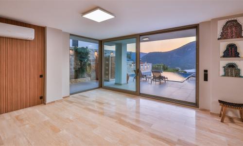 Villa Eliza — 48