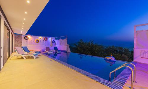 Villa Elsara — 10