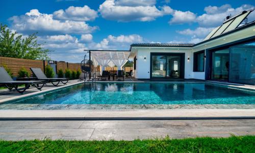 Villa Elysian House — 2