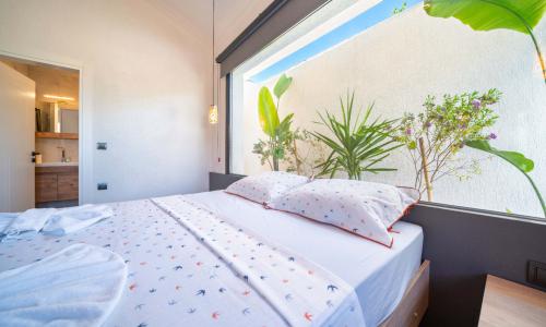 Villa Elysian House — 52
