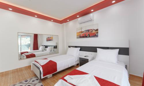 Villa Emek — 60