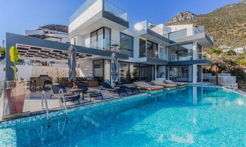 Villa Emporium — 18