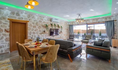 Villa Enes Wiev 2 — 45