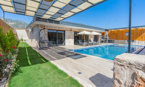 Villa Enes Wiev 2 — 2