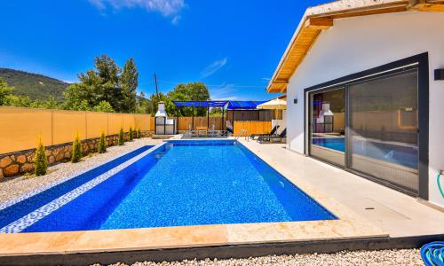 Villa Erisa — 15