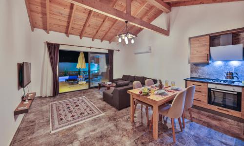 Villa Erisa — 36