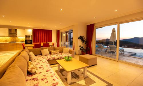 Villa Eslem Üzümlü — 28