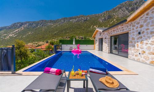 Villa Estrella — 4