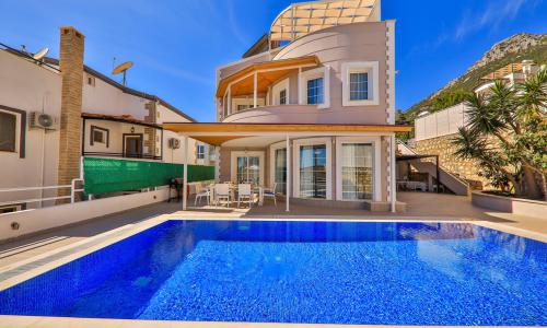 Villa Bitcoin — 1