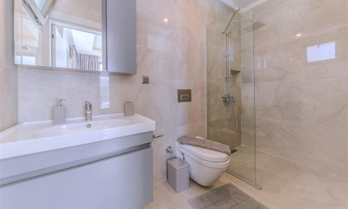 Villa Eterna — 41