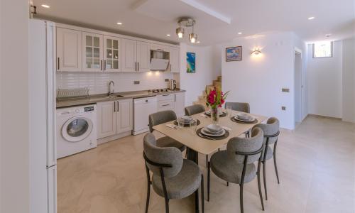 Villa Eterna — 38