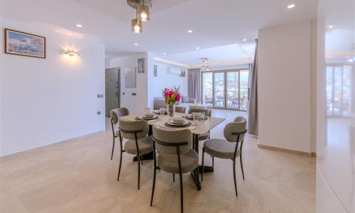 Villa Eterna — 36