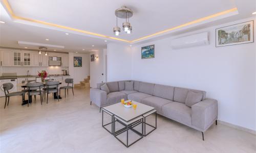Villa Eterna — 33
