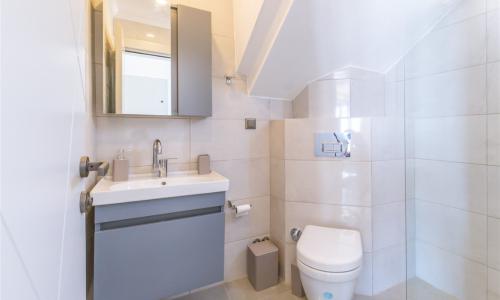 Villa Eterna — 42