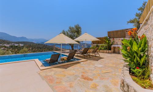 Villa Eterna — 14