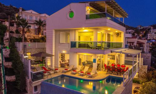 Villa Everes — 18