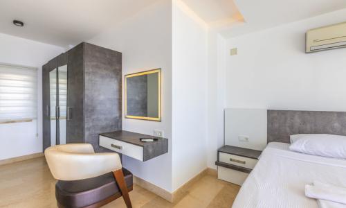 Villa Everes — 53