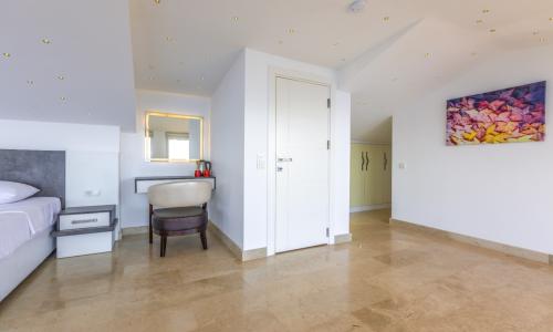 Villa Everes — 66