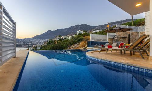 Villa Everes — 72