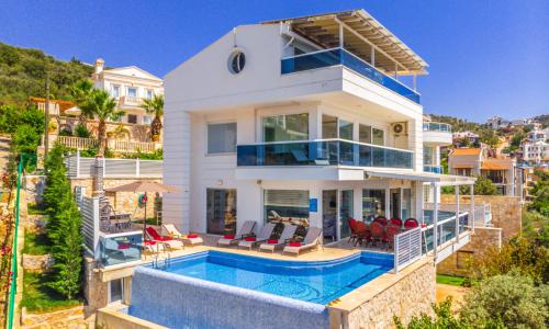 Villa Everes — 98