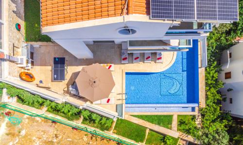 Villa Everes — 101