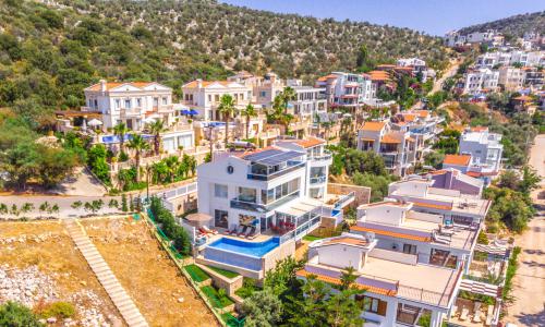 Villa Everes — 103