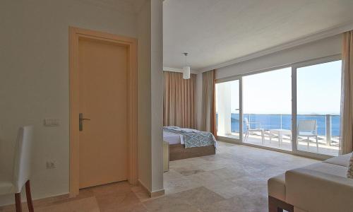 Villa Falcon Exclusive — 6