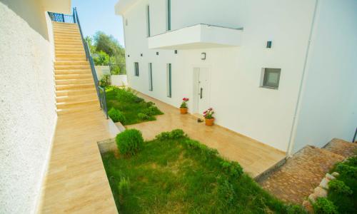 Villa Fantastik — 55
