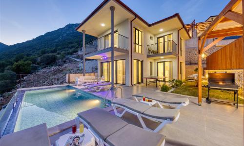 Villa Fiesta 4