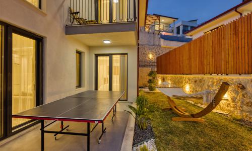 Villa Fiesta 4 — 4
